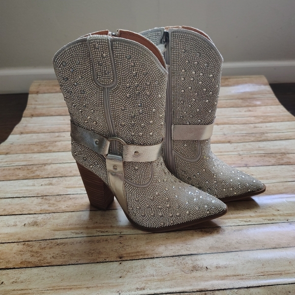 Dingo Silver Studded Heeled Boots - Picture 1 of 4